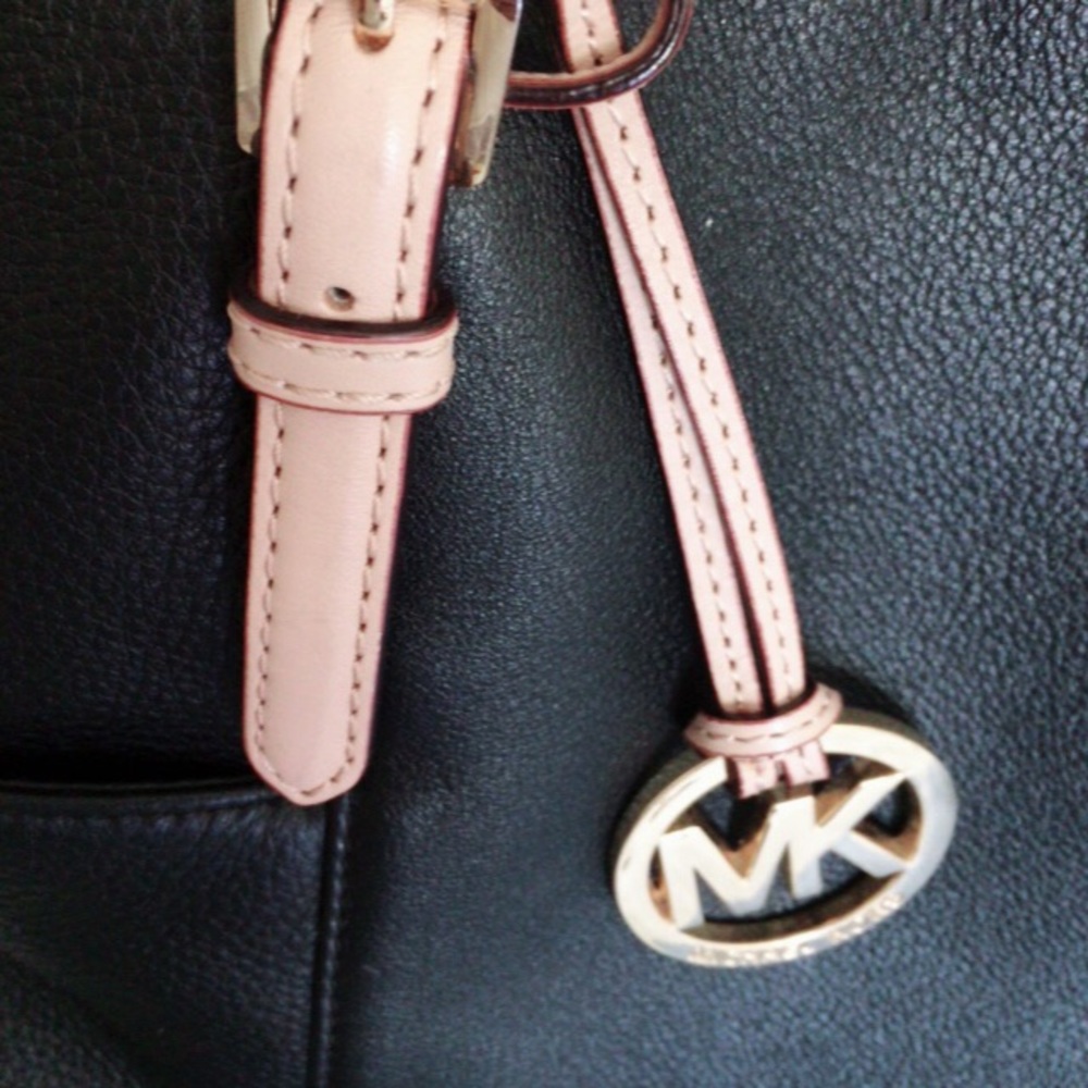 Mk tote